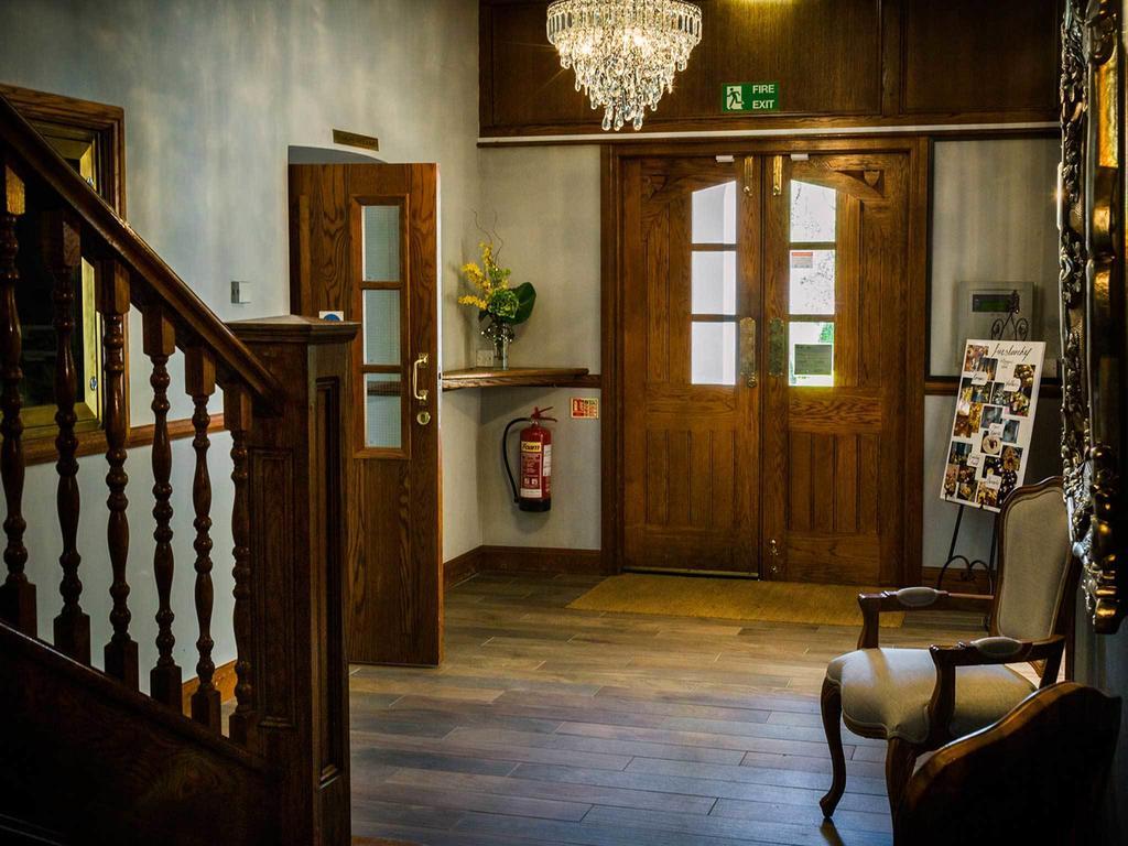Hotel Bryngarw House Bridgend  Exterior foto